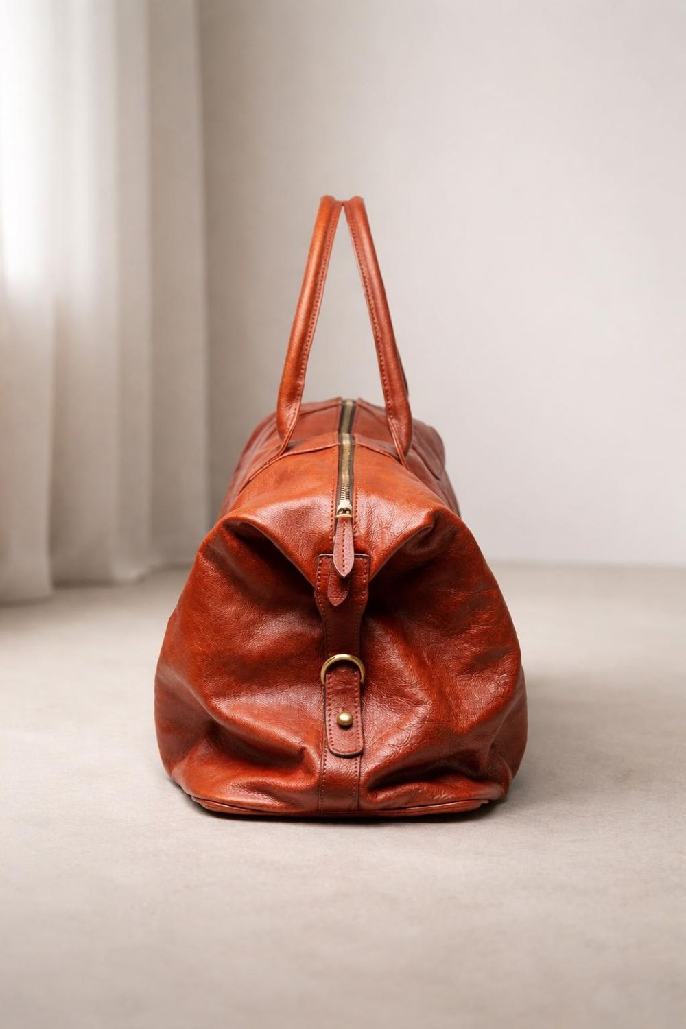 Full Grain Leather Duffel Bag for Men detail photo 2