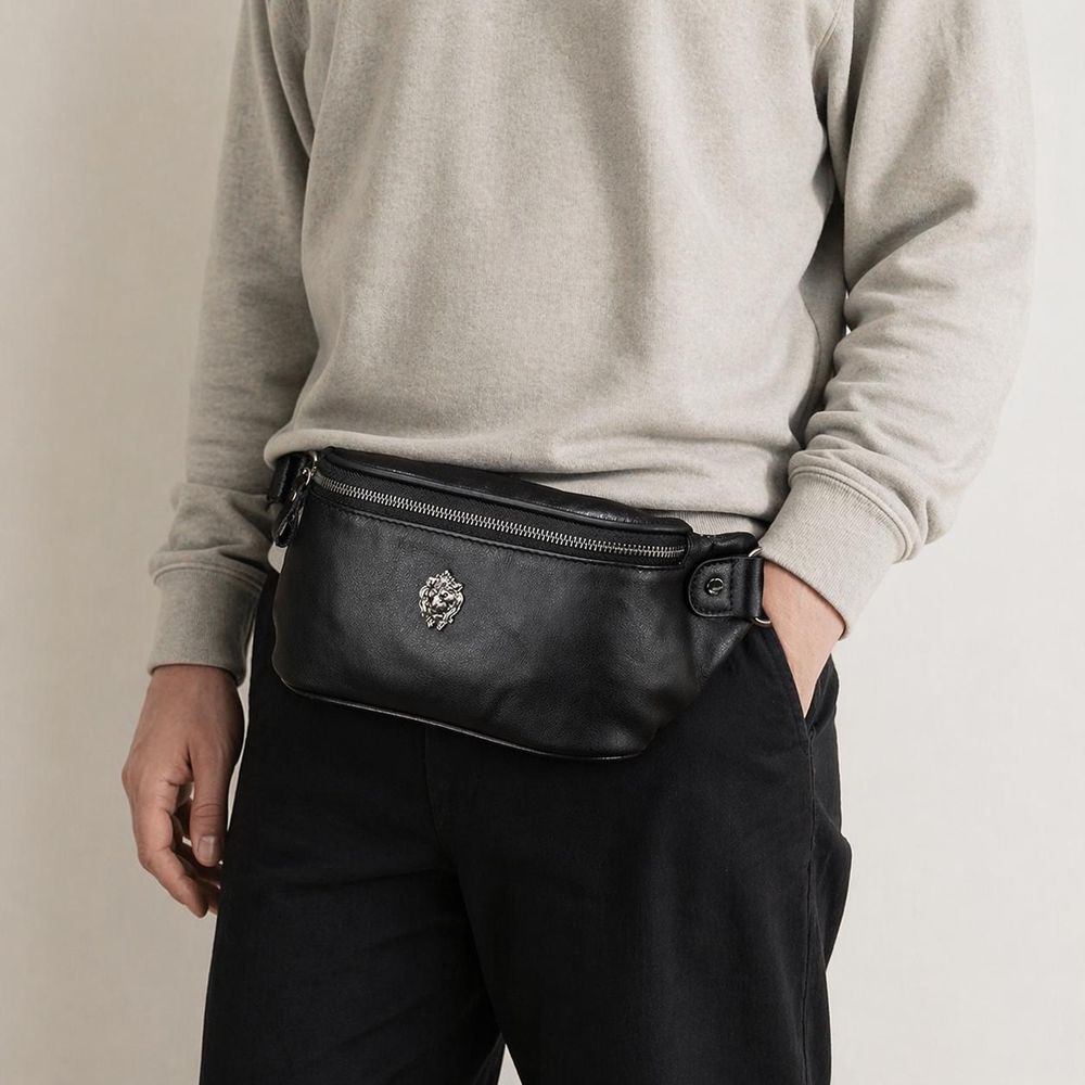 Genuine Leather Fanny Pack detail photo 2