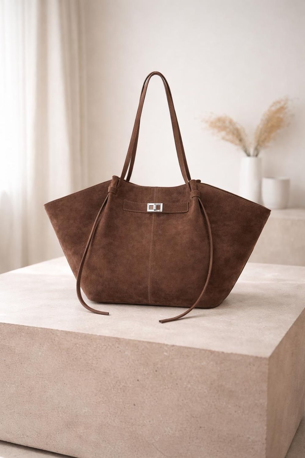 Large Capacity Trapeze Shoulder Bag – PU detail photo 3