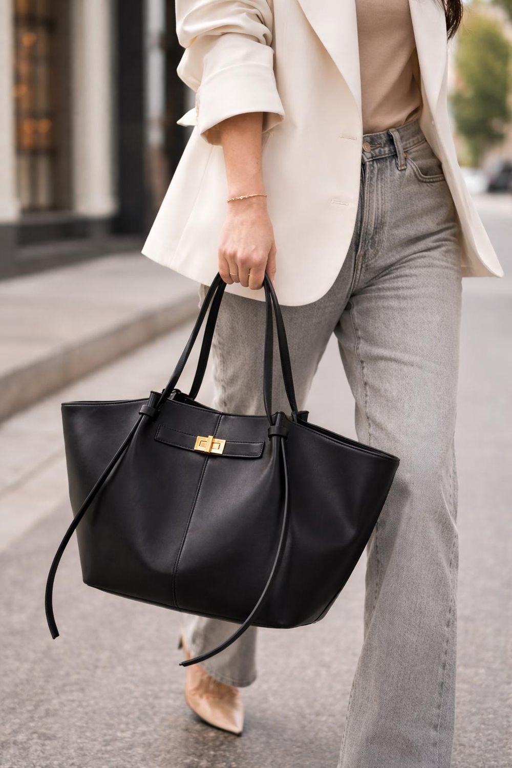 Large Capacity Trapeze Shoulder Bag – PU detail photo 4