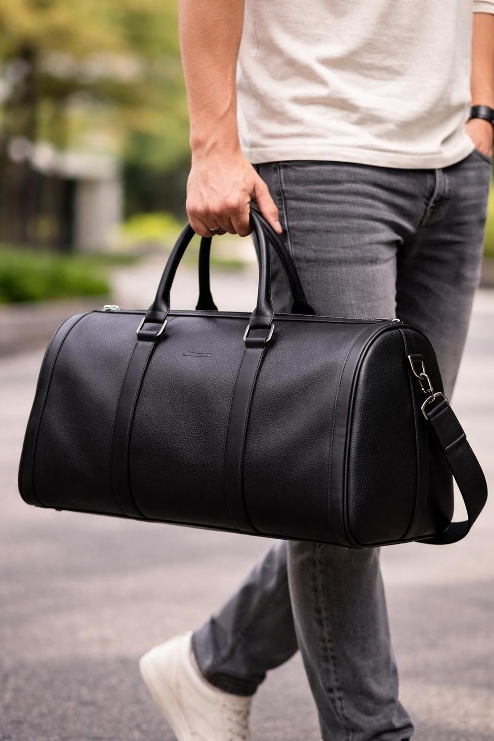 Leather Overnight Bag - Coffee detail photo 4
