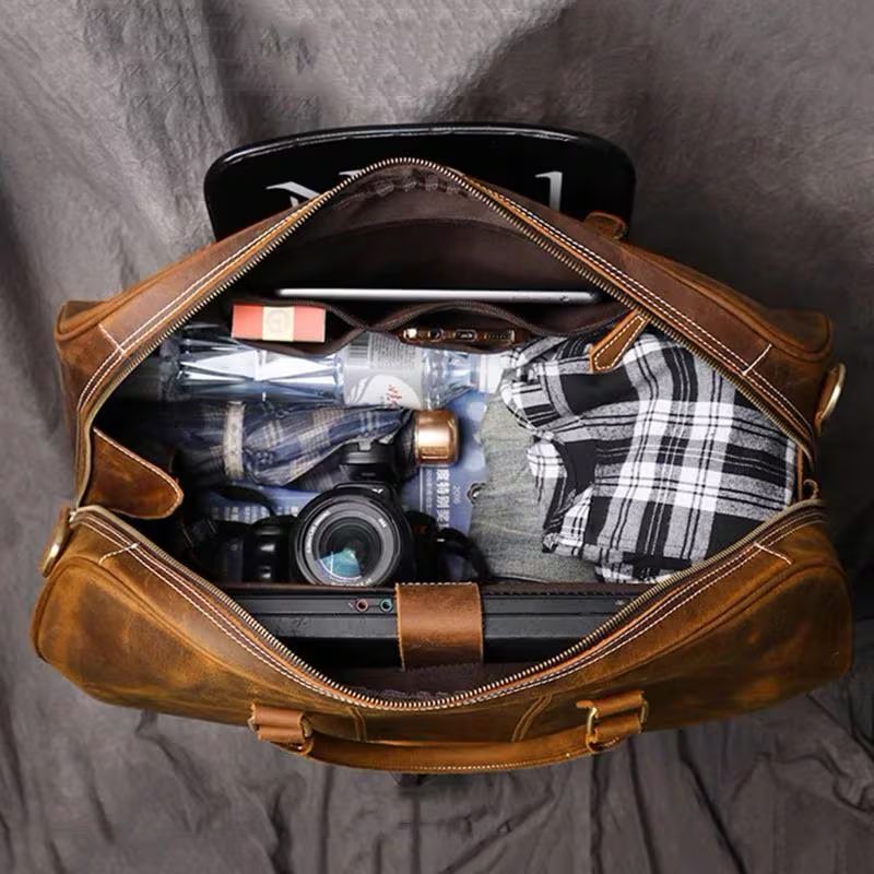 Leather Travel Tote – Crazy Horse Cowhide detail photo 3