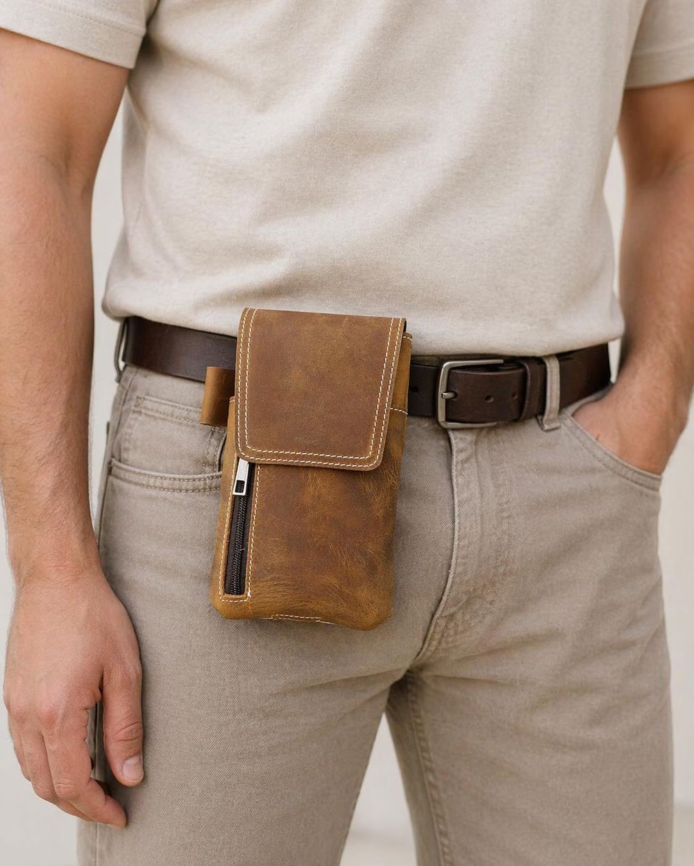 Men's Vintage Leather Waist Belt Bag detail photo 3