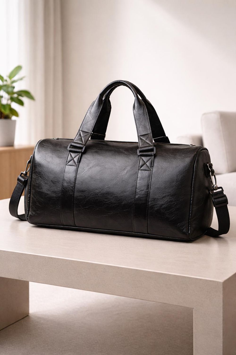 PU Leather Waterproof Fitness Bag – Training detail photo 2