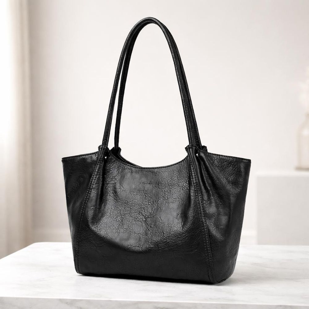Soft Leather Shoulder Crossbody Bag – Designer detail photo 4