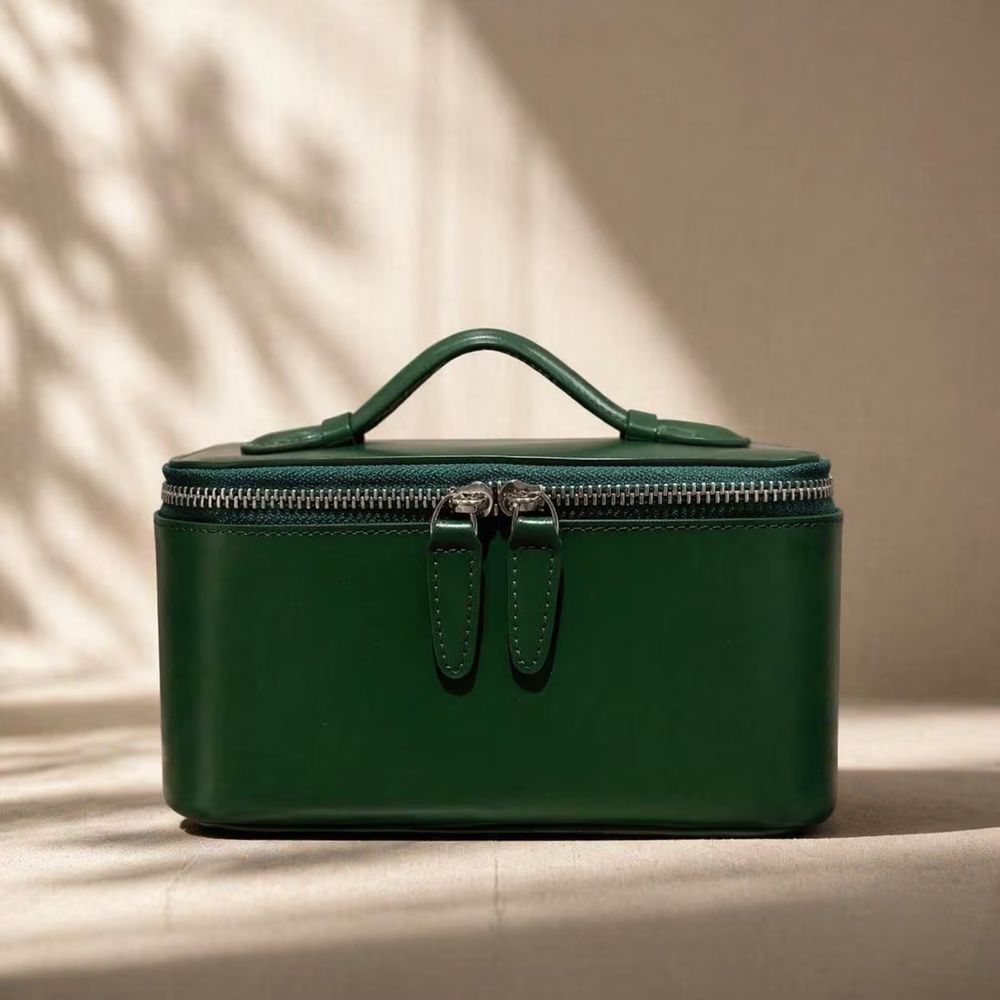 Stylish Leather Makeup Bag - Casual Travel - Cosmetic Bag from Tin Bucket Mercantile