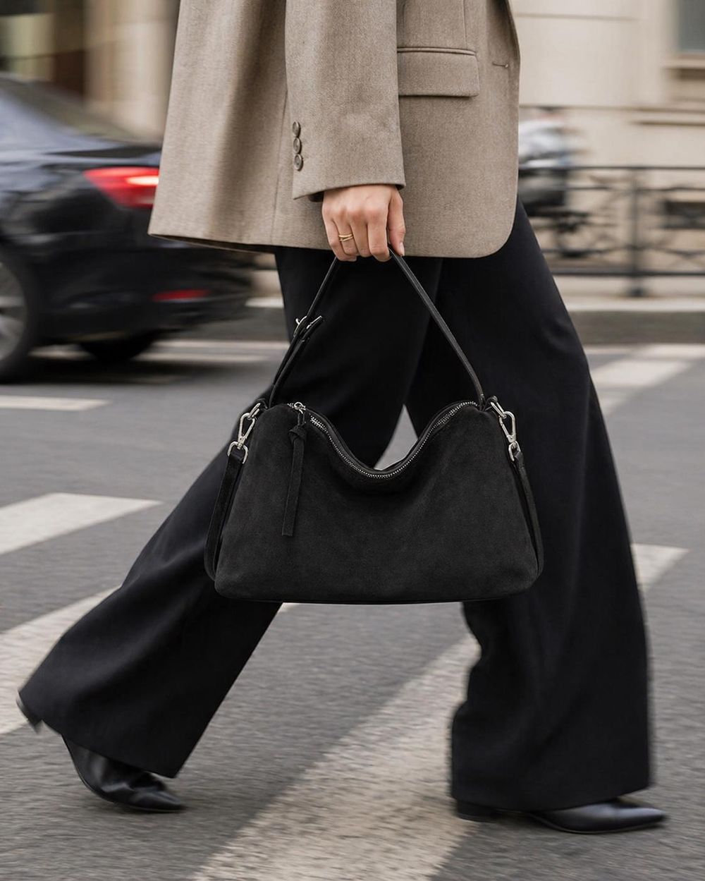 Women's Genuine Suede Cowhide Leather Shoulder Bag detail photo 3